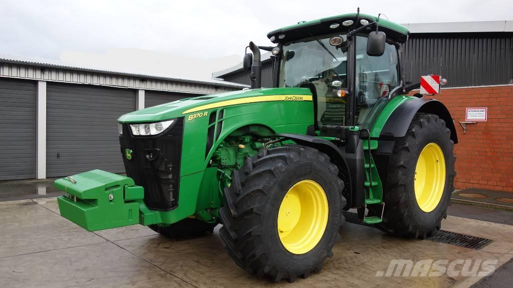 John Deere 8370 R Трактори