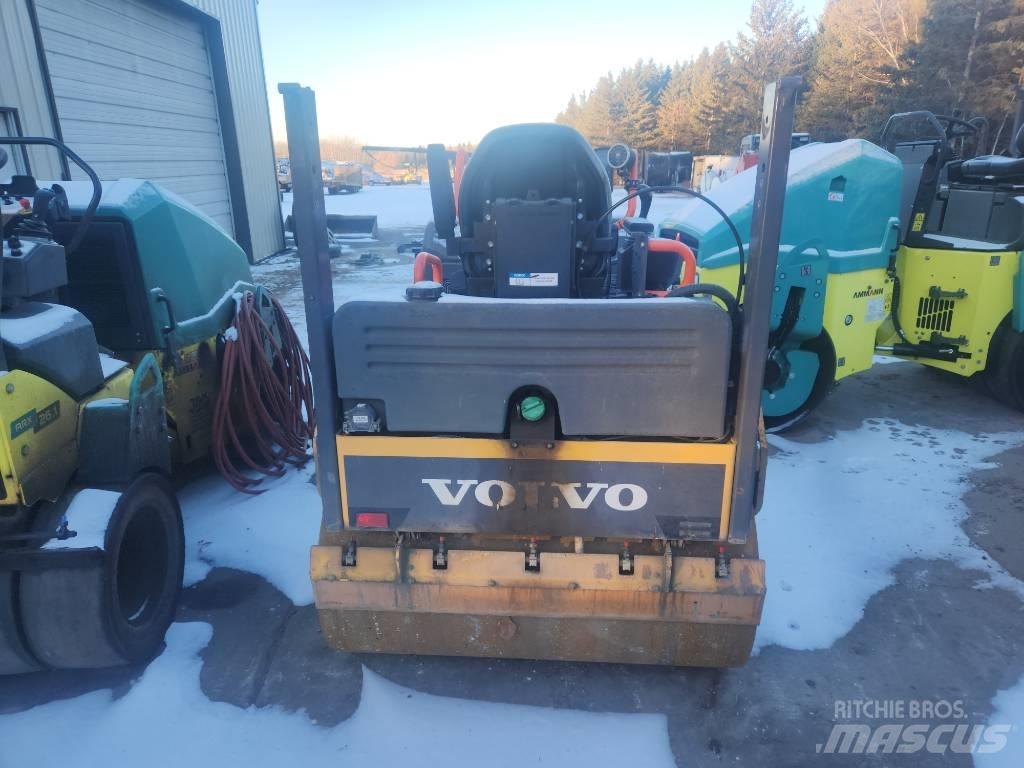 Volvo DD35B Котки тротуарні