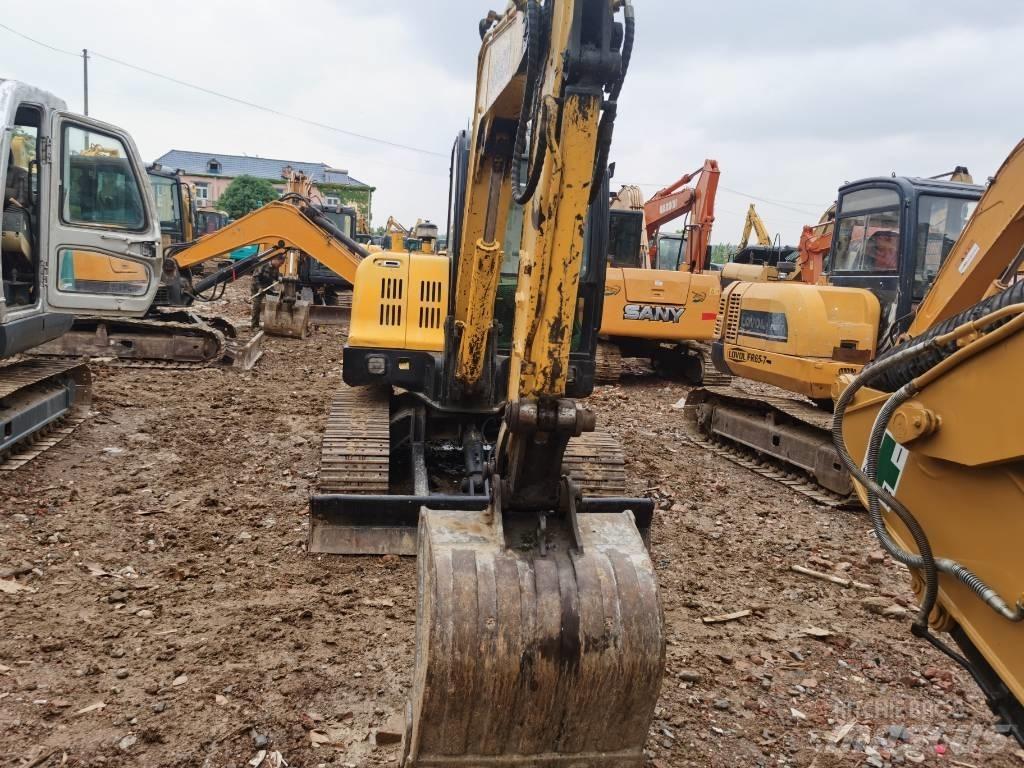 Hyundai R60 Гусеничні екскаватори