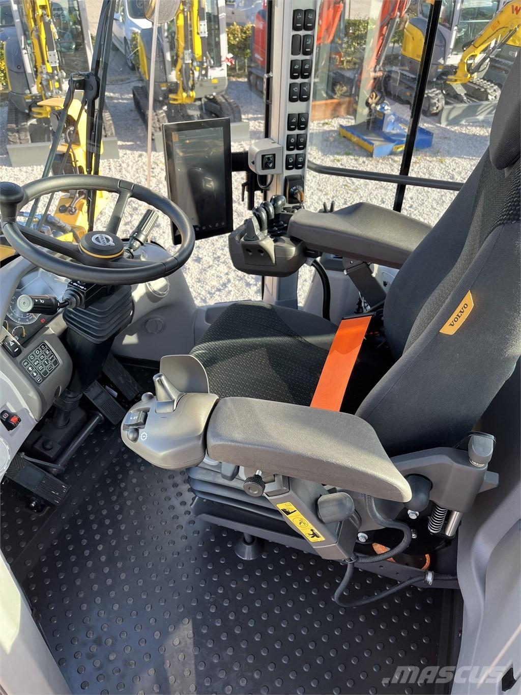 Volvo L 70 H Фронтальні навантажувачі