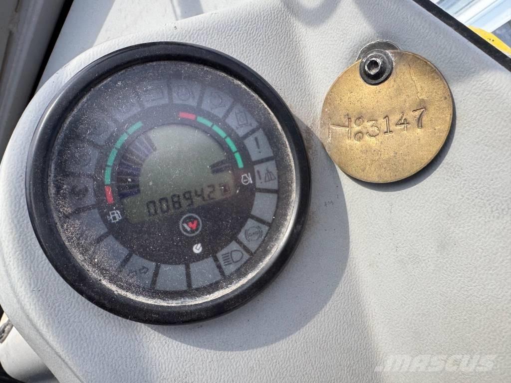 Wacker Neuson 8003 Гусеничні екскаватори