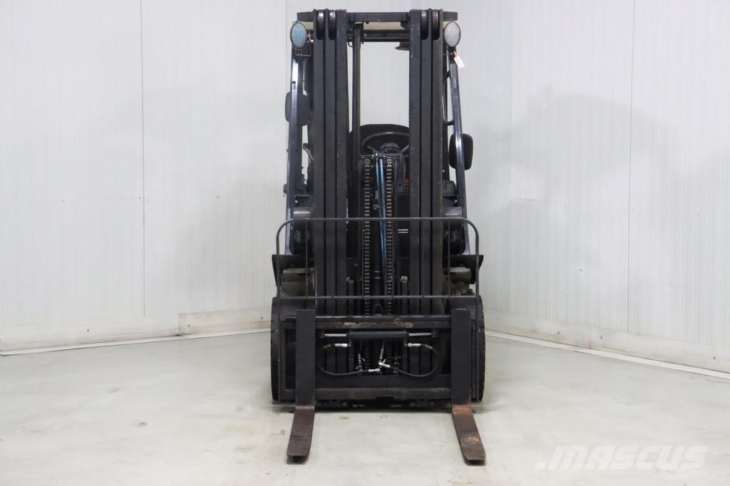 Nissan U1D2A20LQ Газові навантажувачі