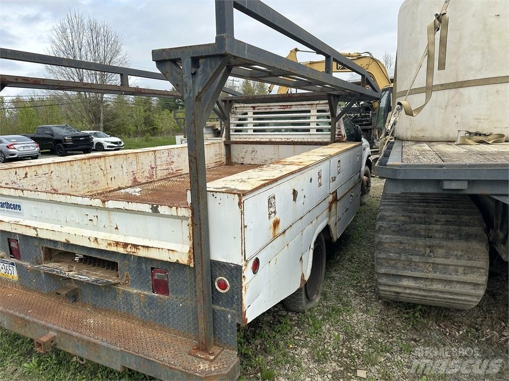 Ford F 450 Шасі з кабіною