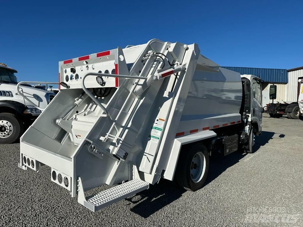 Isuzu NRR Сміттєвози