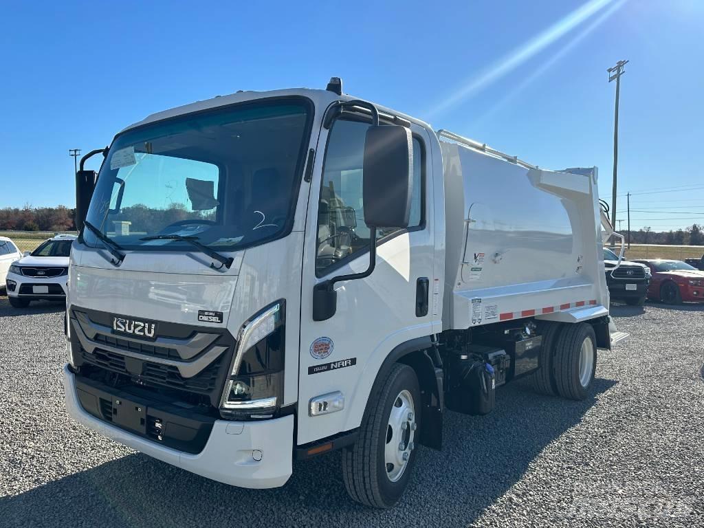 Isuzu NRR Сміттєвози