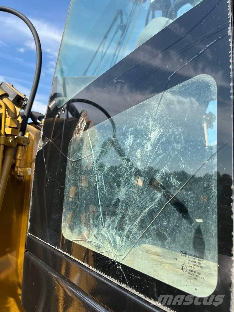 CAT 924 G HL Фронтальні навантажувачі