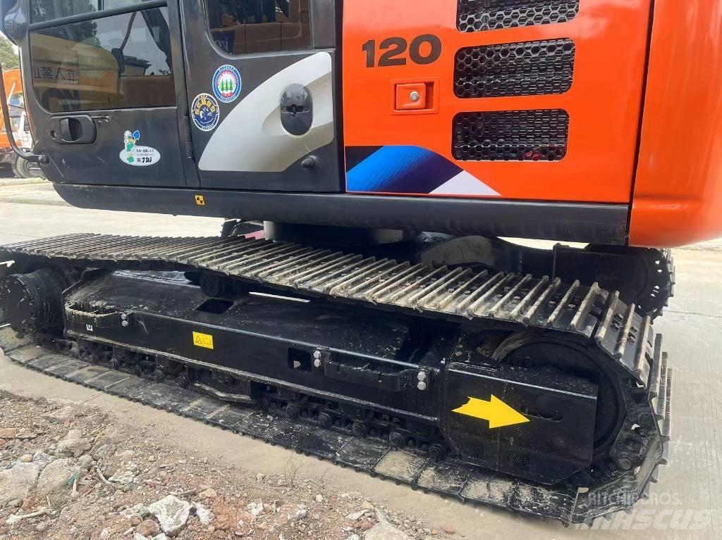 Hitachi ZX 120 Гусеничні екскаватори