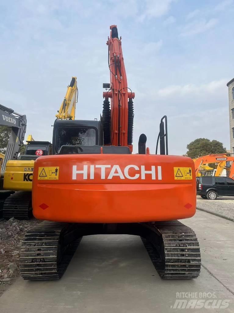 Hitachi ZX 120 Гусеничні екскаватори