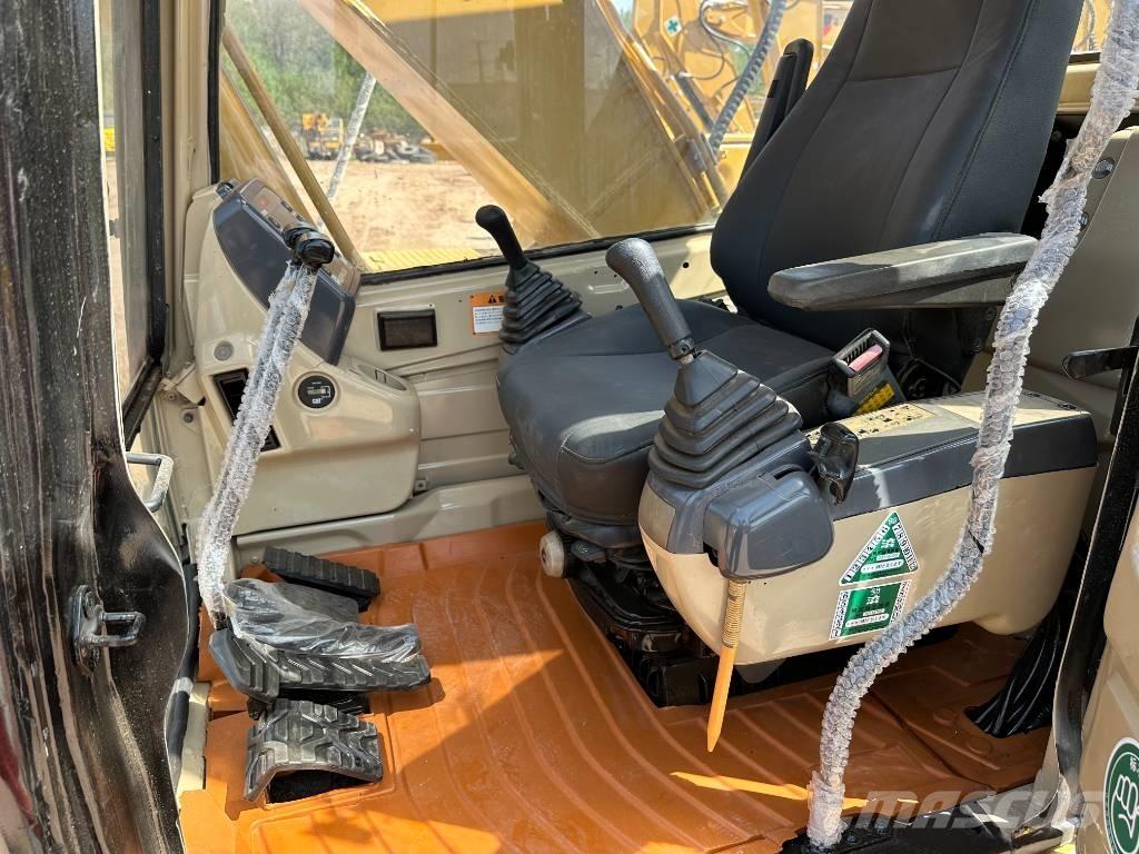 CAT 320 B L Гусеничні екскаватори