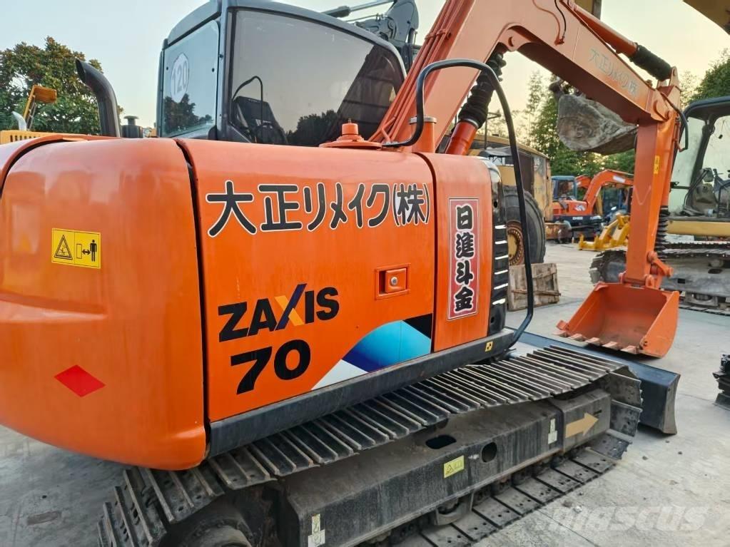 Hitachi ZX 70 Середні екскаватори 7т. - 12т.