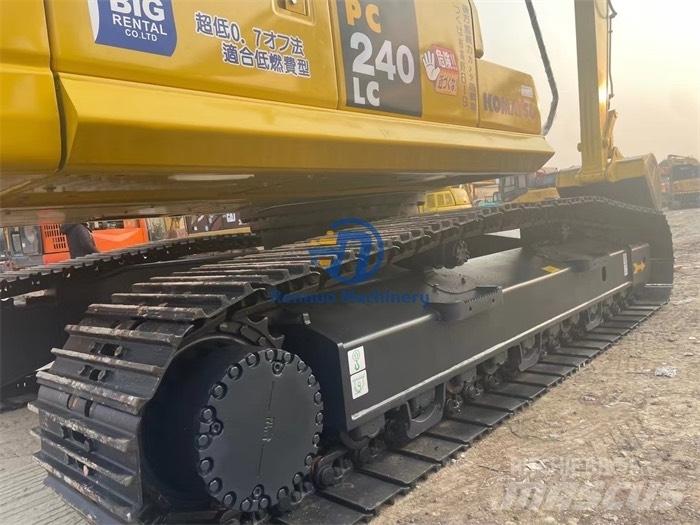 Komatsu PC 240 -8 Гусеничні екскаватори