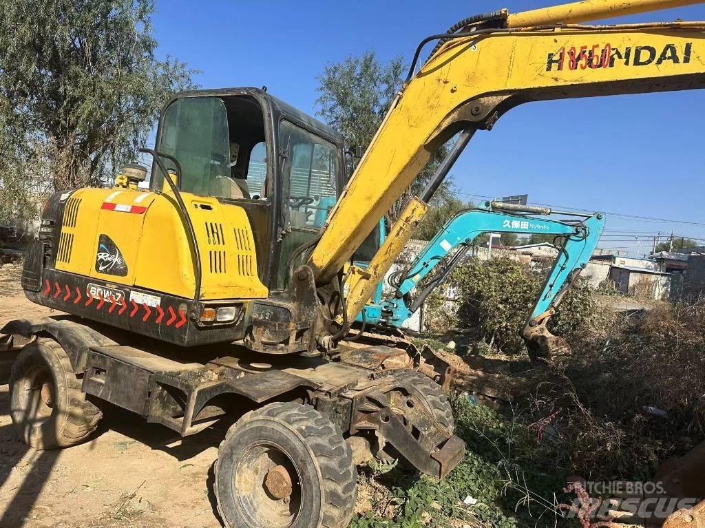 Hyundai R60W-7 Гусеничні екскаватори