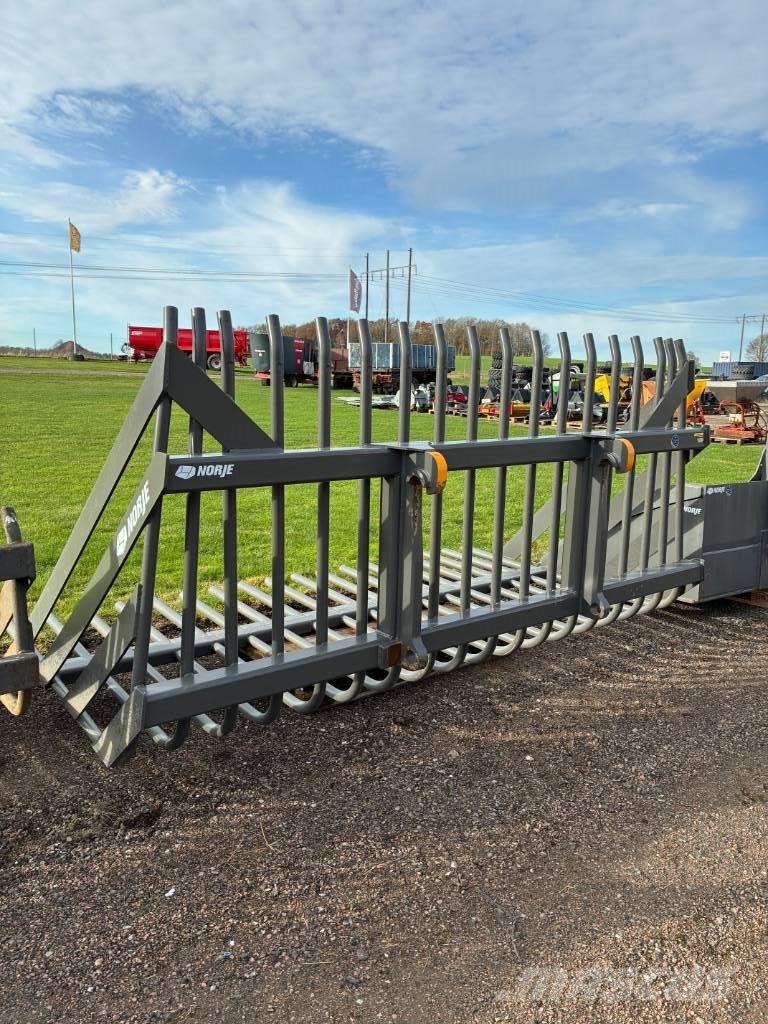 Norje Ensilagegrep Сільгосптехніка - Інші