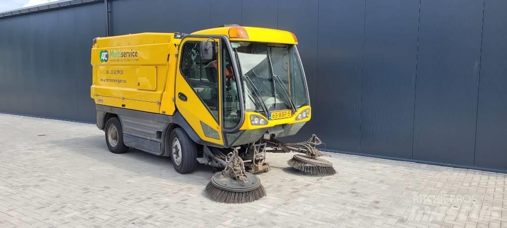 Johnston CX400 Підмітальні машини
