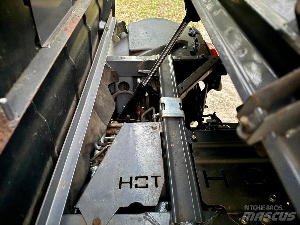 Kubota RTV-X 1140 Підсобні машини