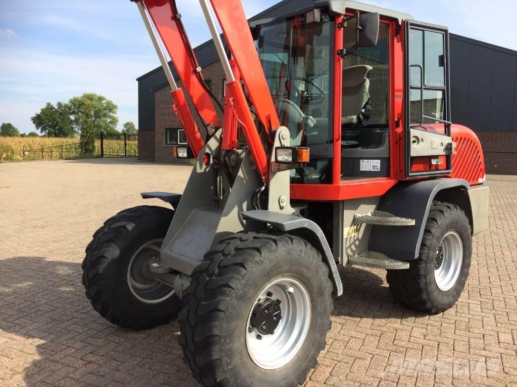 Terex TL 100 Фронтальні навантажувачі