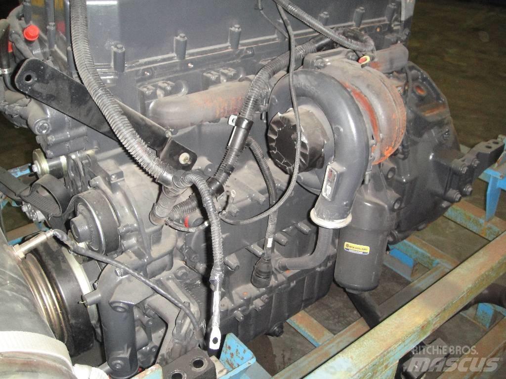 New Holland TC5060 Двигуни