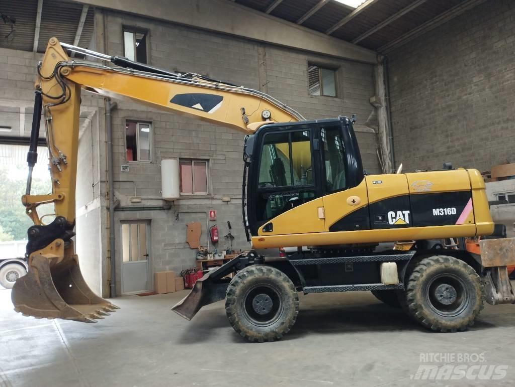 CAT M 316 D Колісні екскаватори