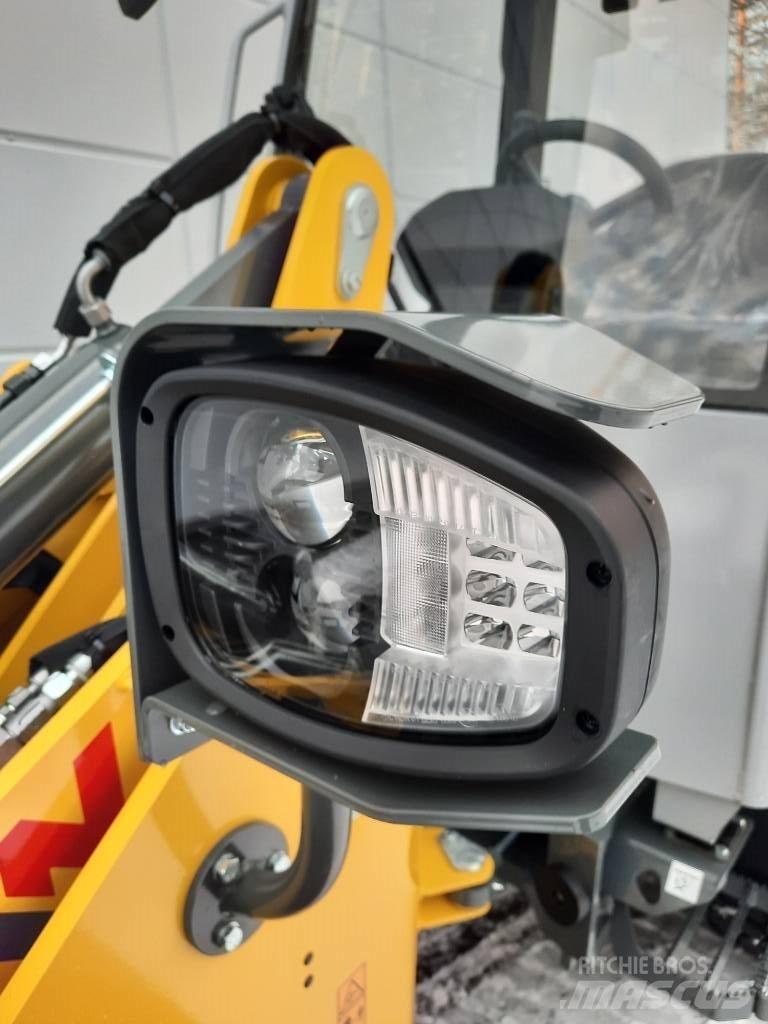 Wacker Neuson WL 28 Фронтальні навантажувачі