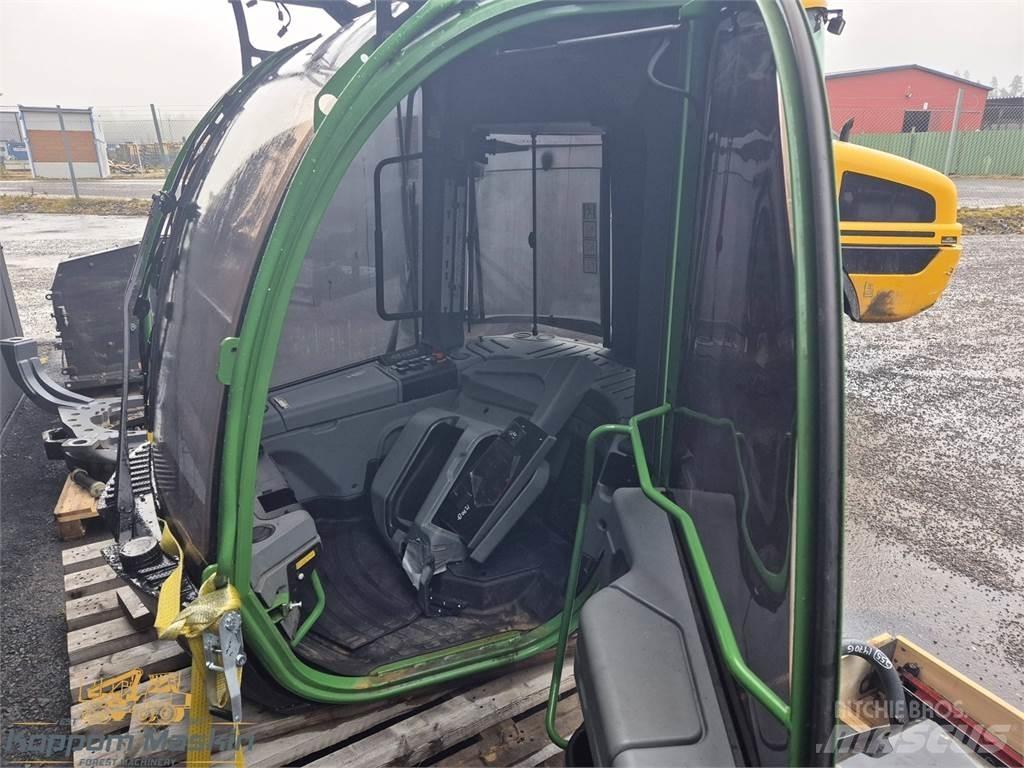 John Deere 1270G Кабіна