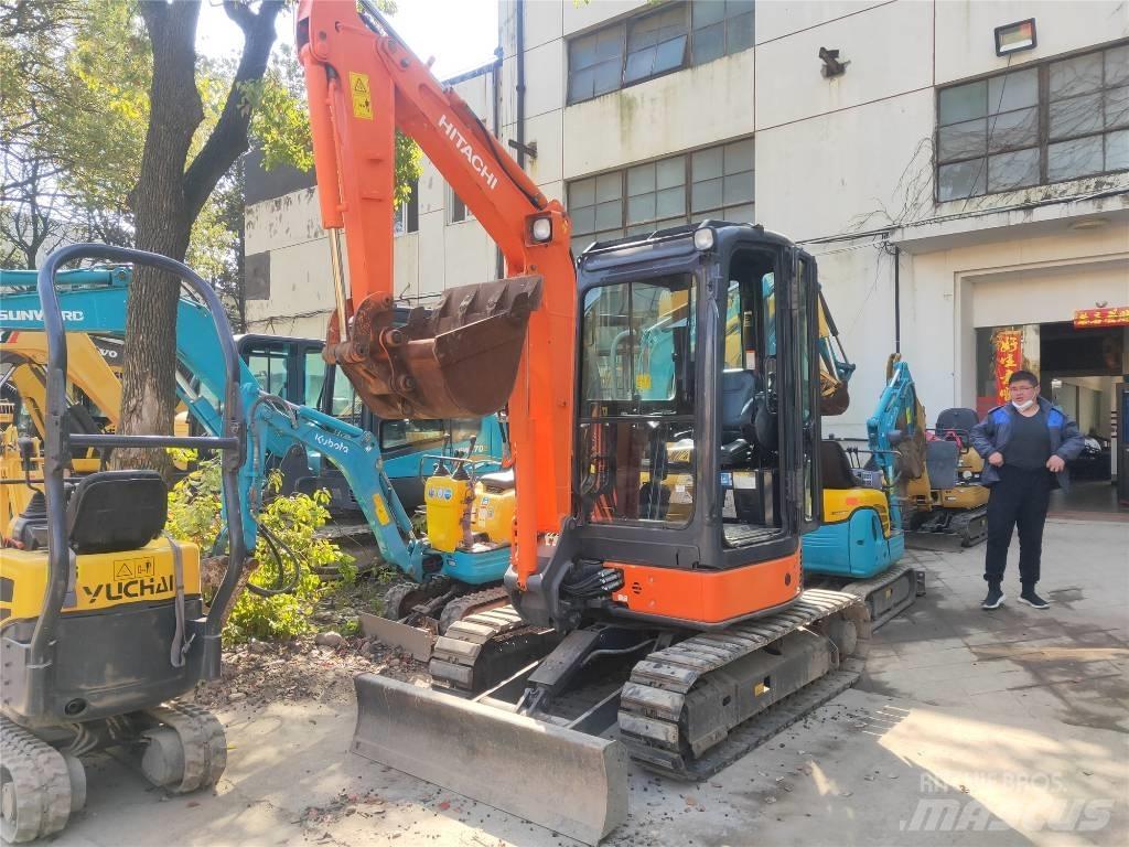 Hitachi ZX 30 U Міні-екскаватори < 7т