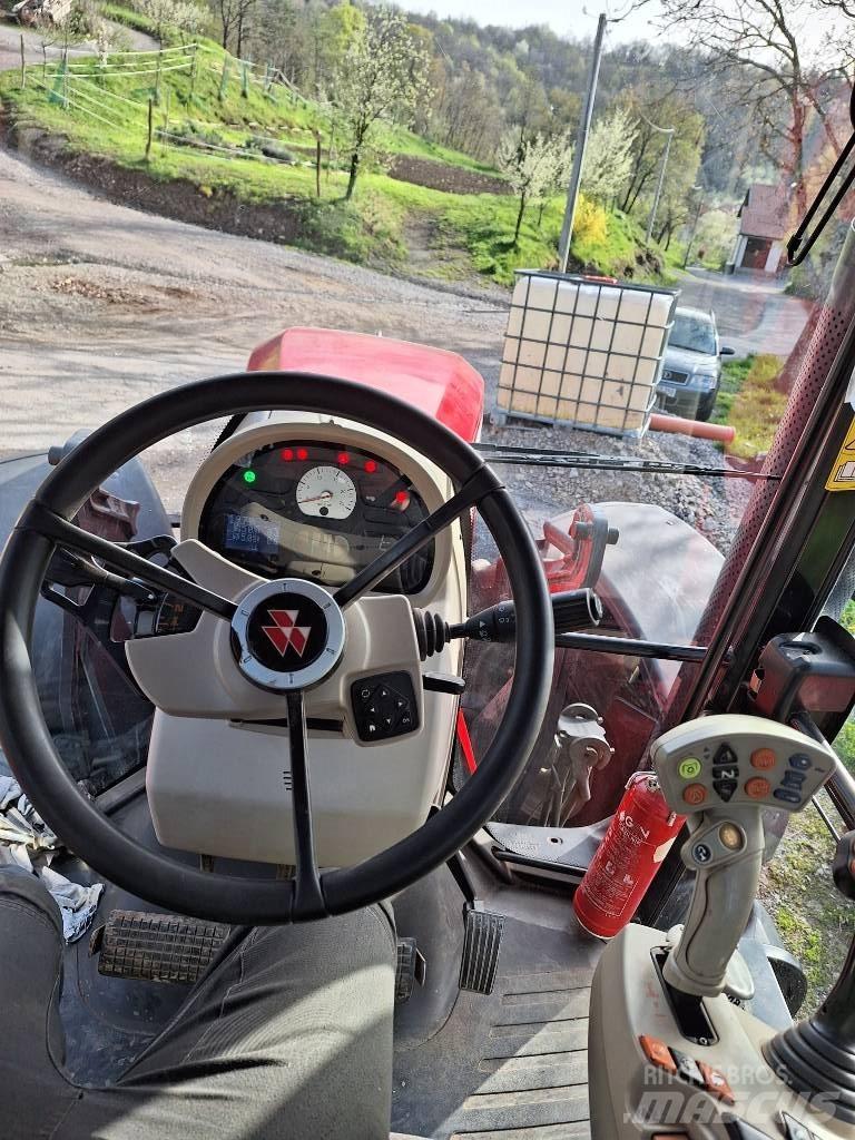 Massey Ferguson 7624 Трактори