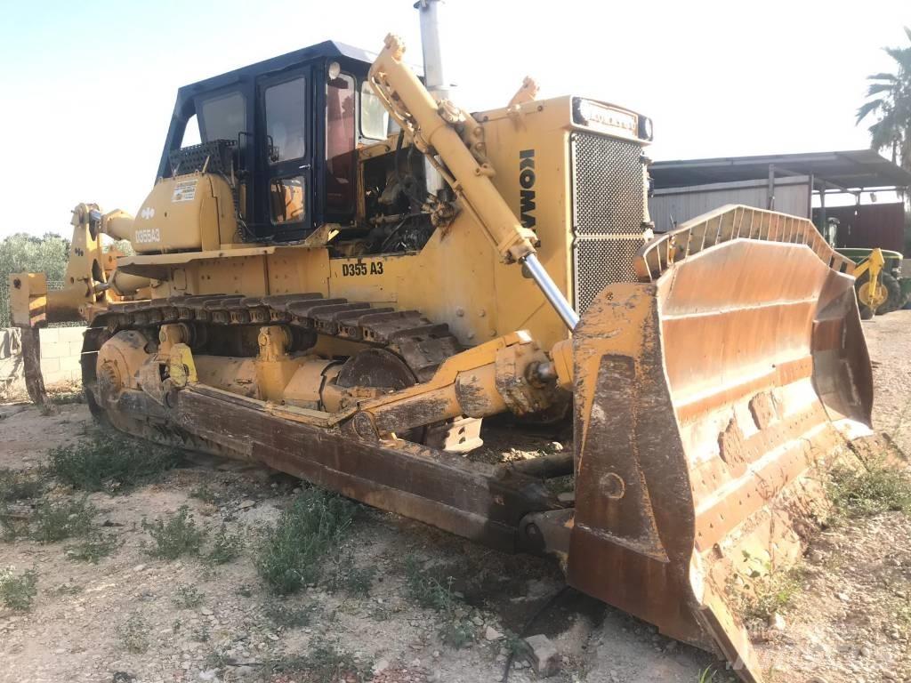 Komatsu D355A-3 Гусеничні бульдозери