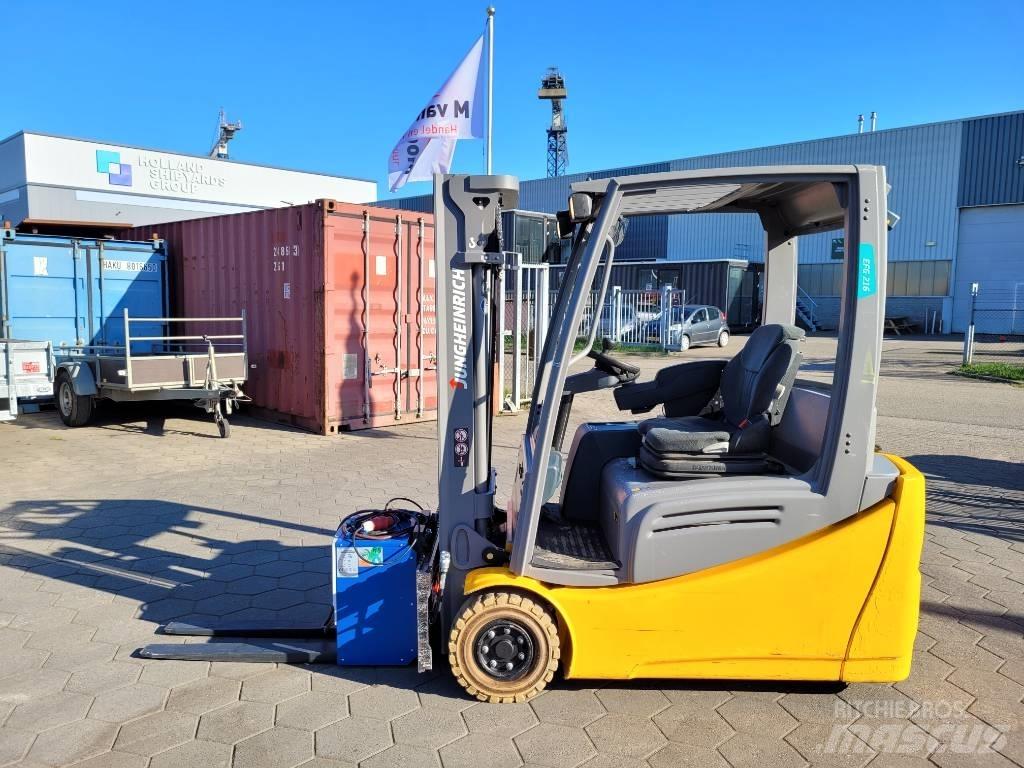 Jungheinrich EFG 216 Електронавантажувачі