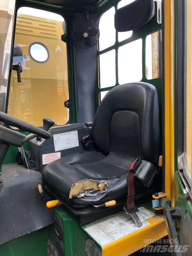 Combilift C 3000 Бокові навантажувачі