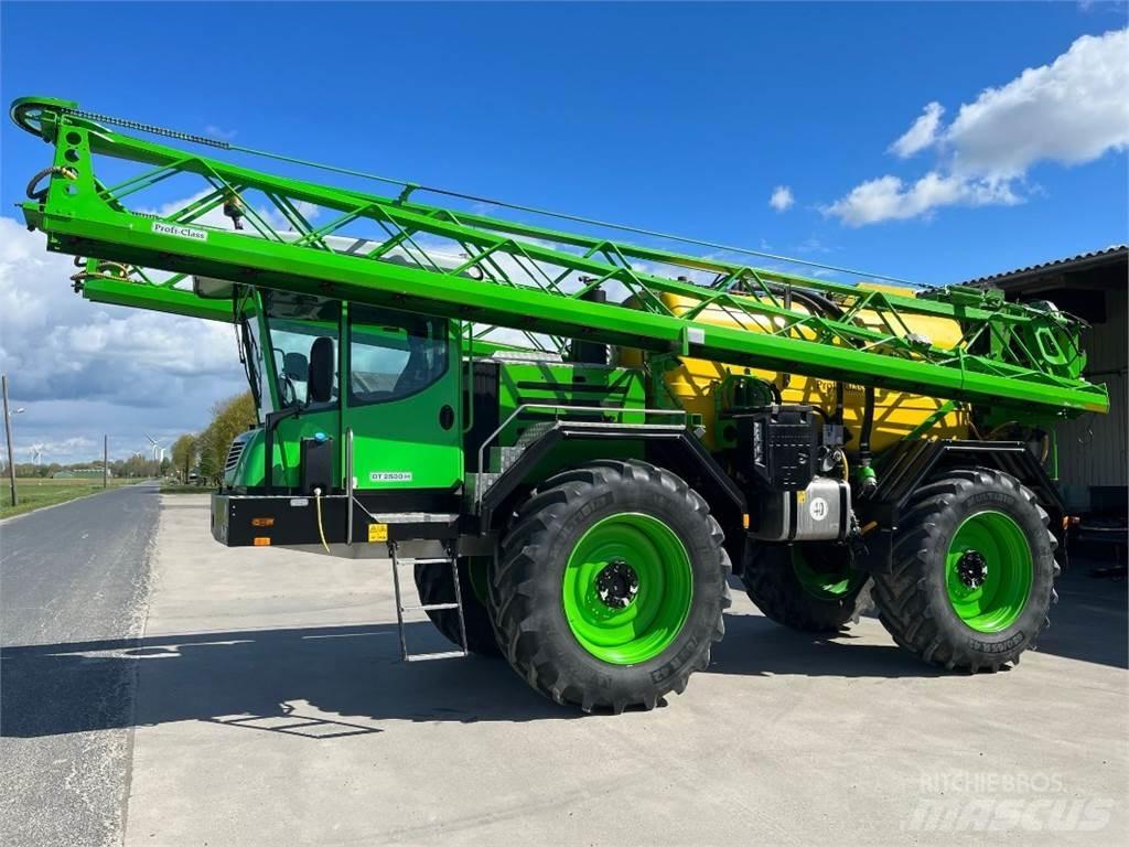 Dammann DT2500H Причіпні обприскувачі