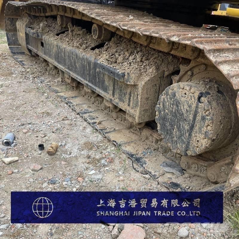 CAT 315 Гусеничні екскаватори