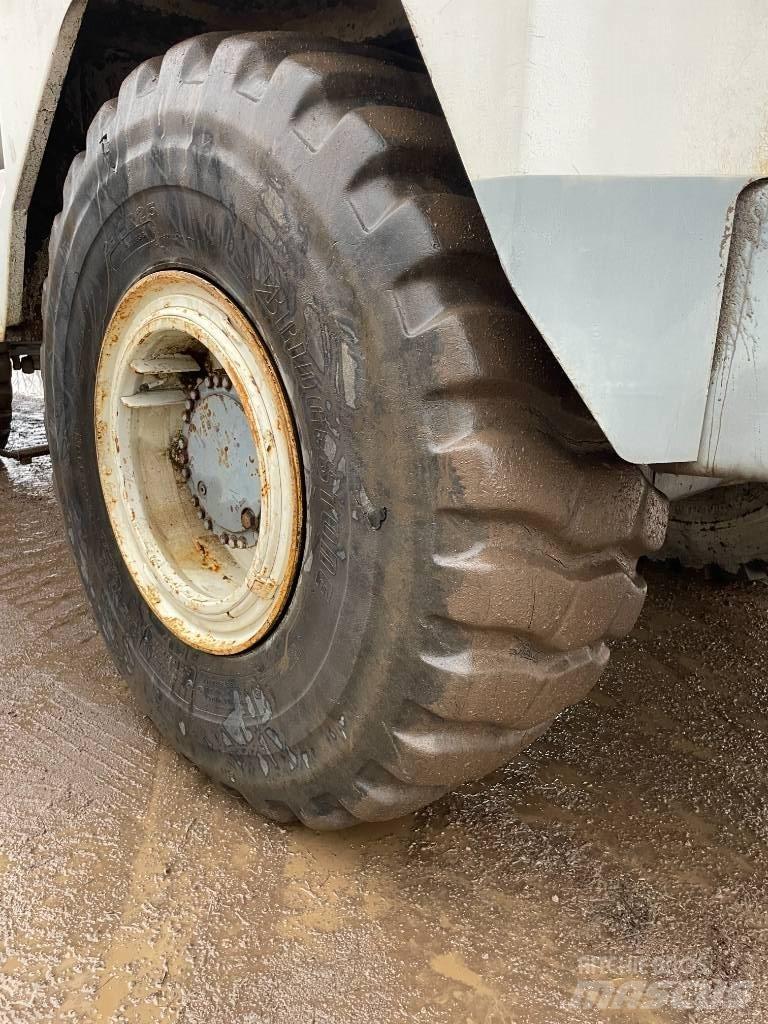 Terex TA 30 Зчленовані самоскиди