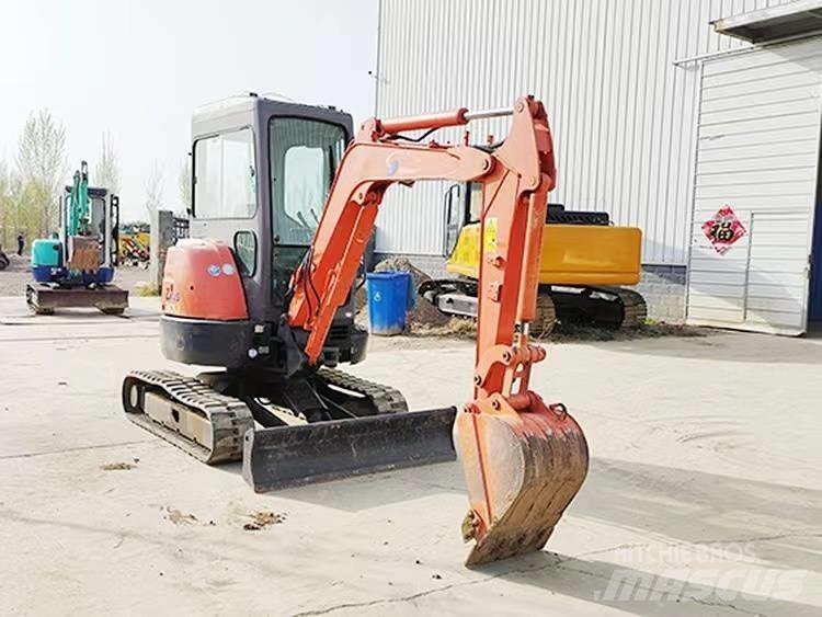 Hitachi ZX 30 Міні-екскаватори < 7т
