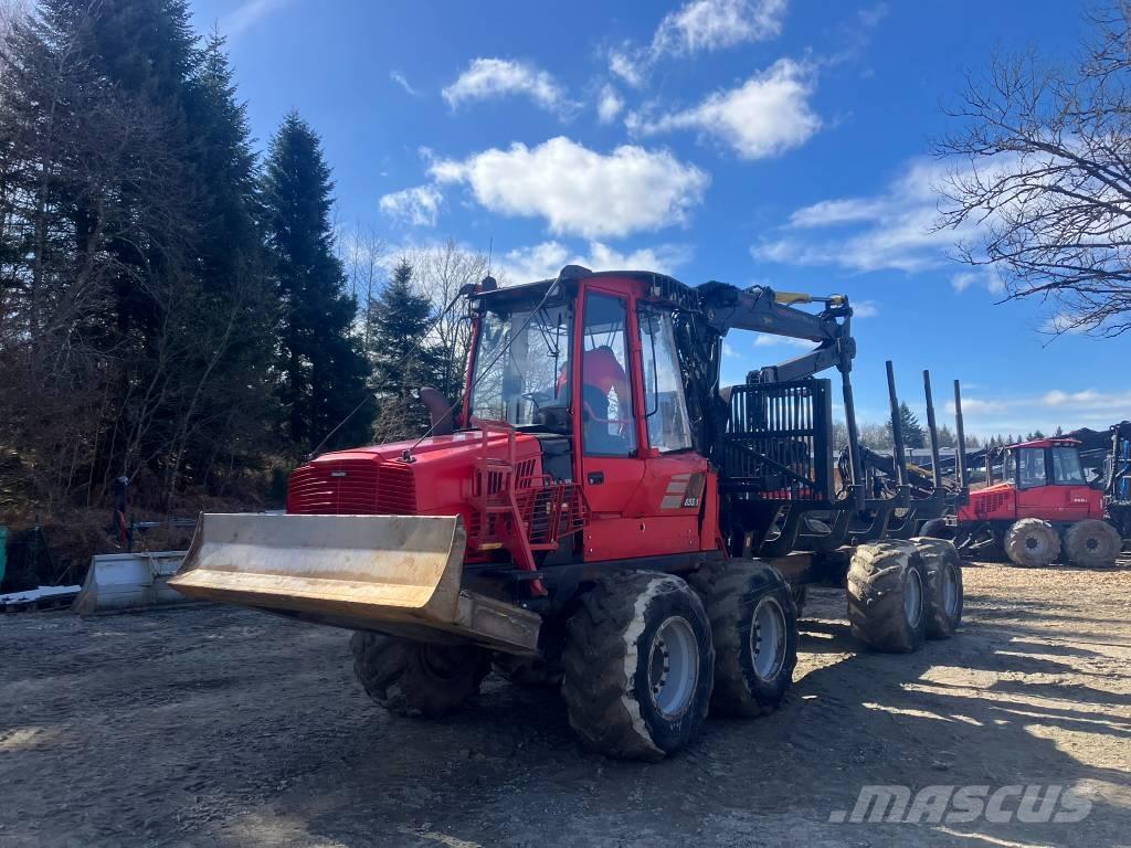 Komatsu 855.1 Форвардери