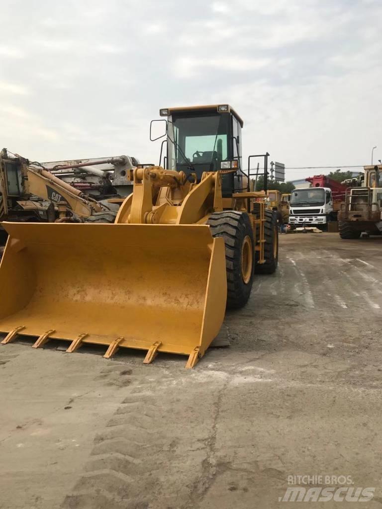 CAT 966H Фронтальні навантажувачі