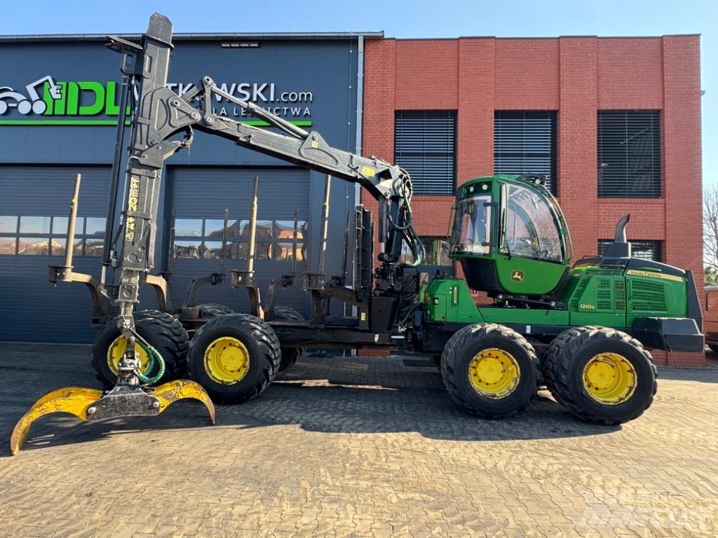 John Deere 1210 G Форвардери