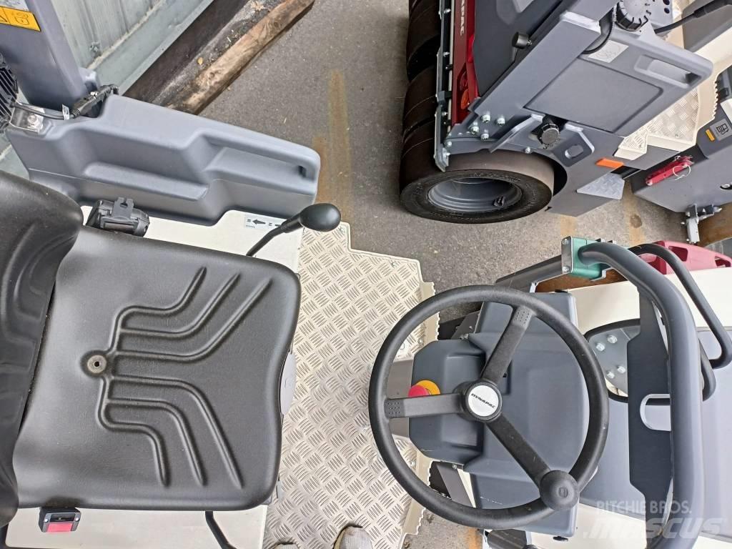 Dynapac CC1200C VI Комбіновані катки