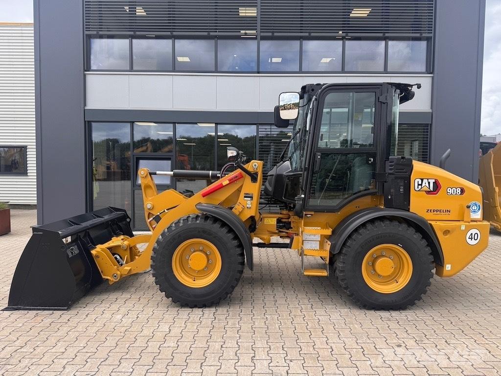 CAT 908 Фронтальні навантажувачі