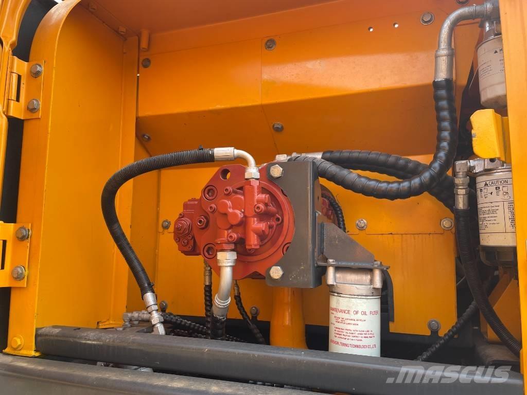 Hyundai 225LC-9S Гусеничні екскаватори