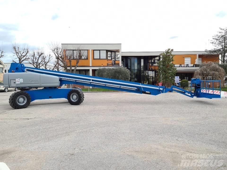 Genie S125 4WD Телескопічні підйомники