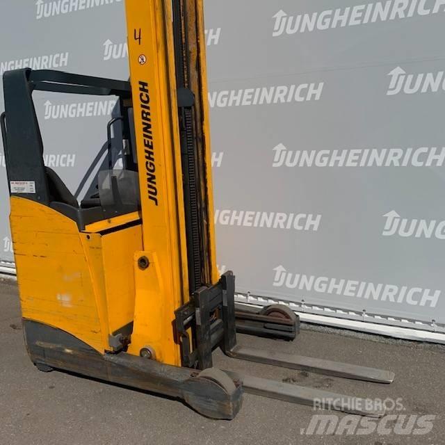 Jungheinrich ETV 216 Річ-трак із високим підйомом