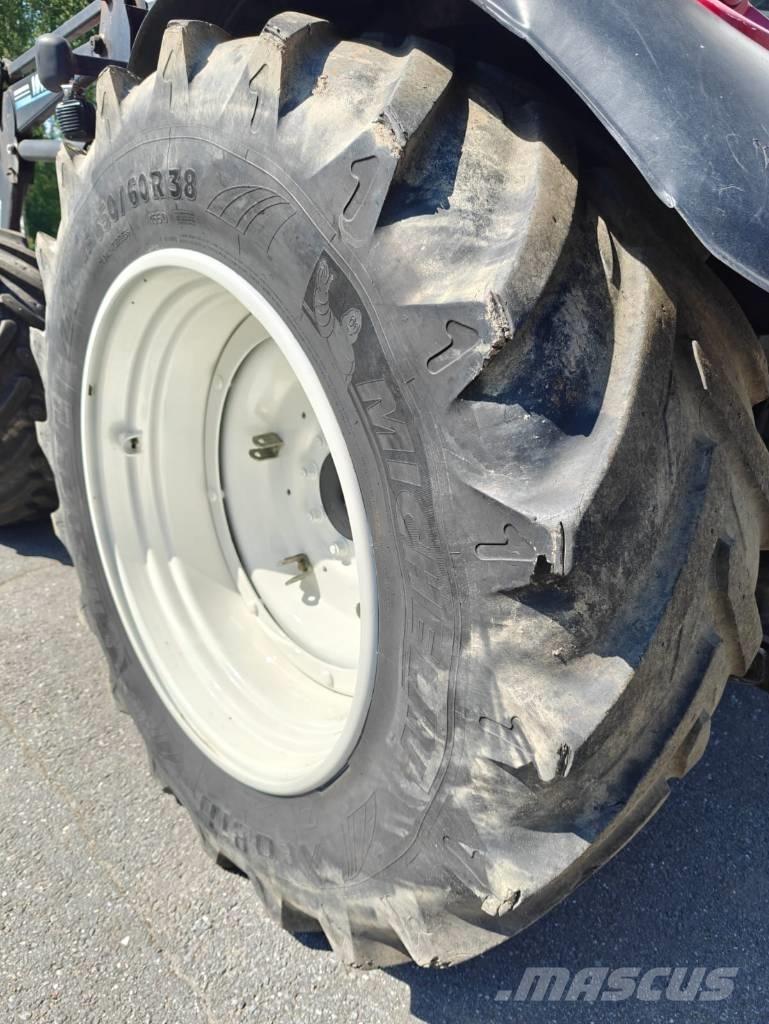 Valtra C 150 Трактори
