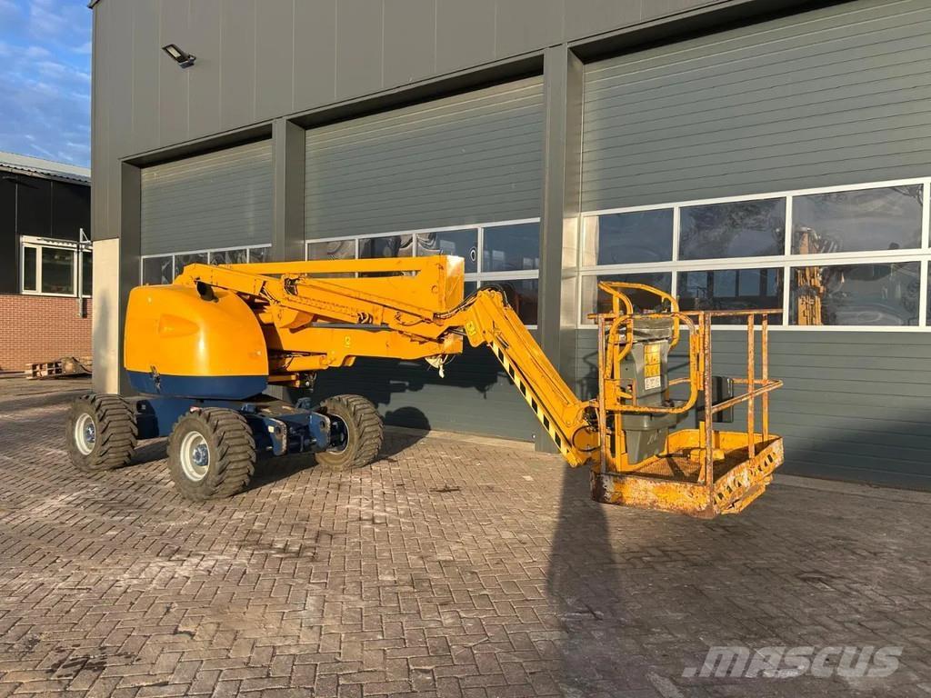 JLG 450AJ Articulated boom lifts