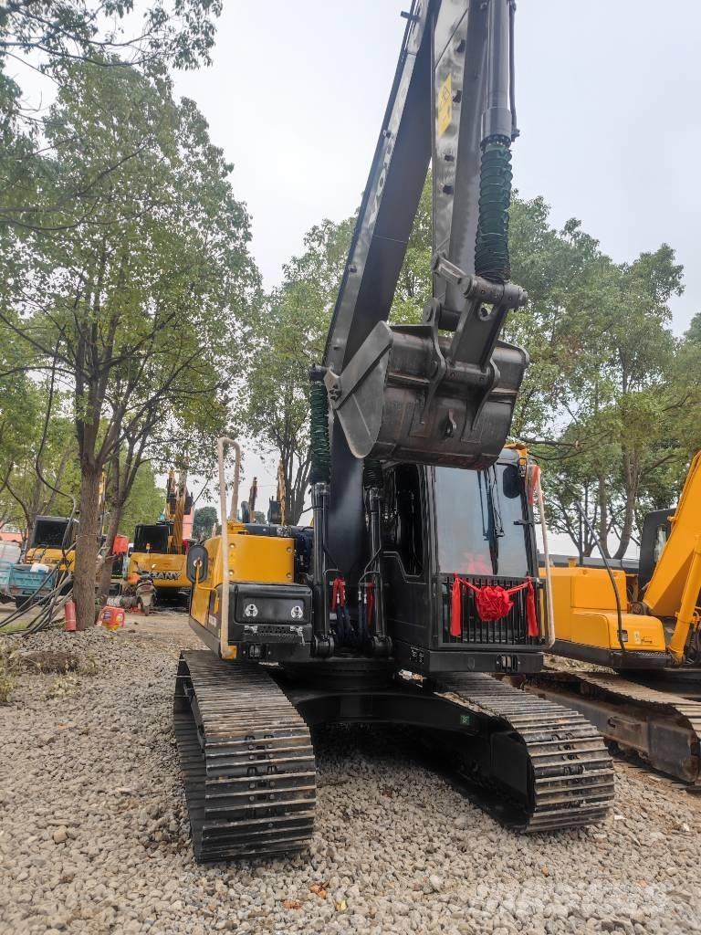 Volvo EC 140 Гусеничні екскаватори
