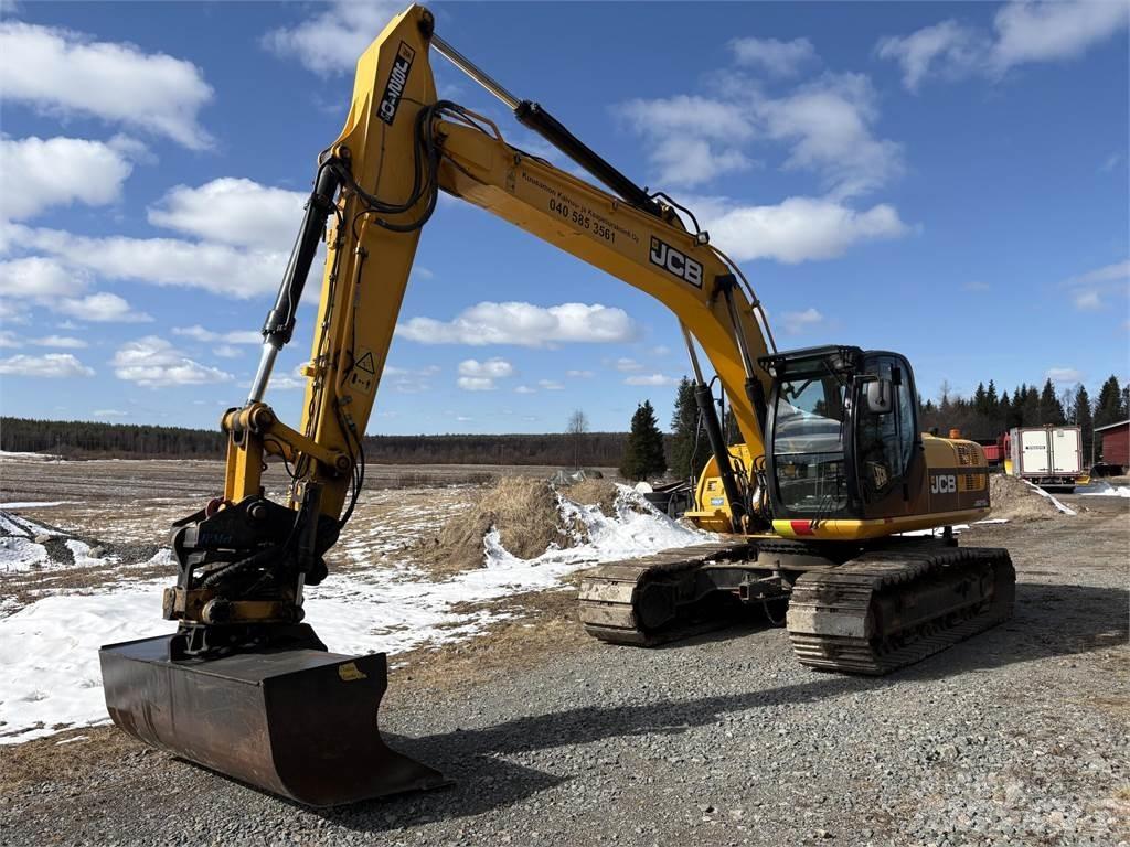 JCB JS210LC Гусеничні екскаватори