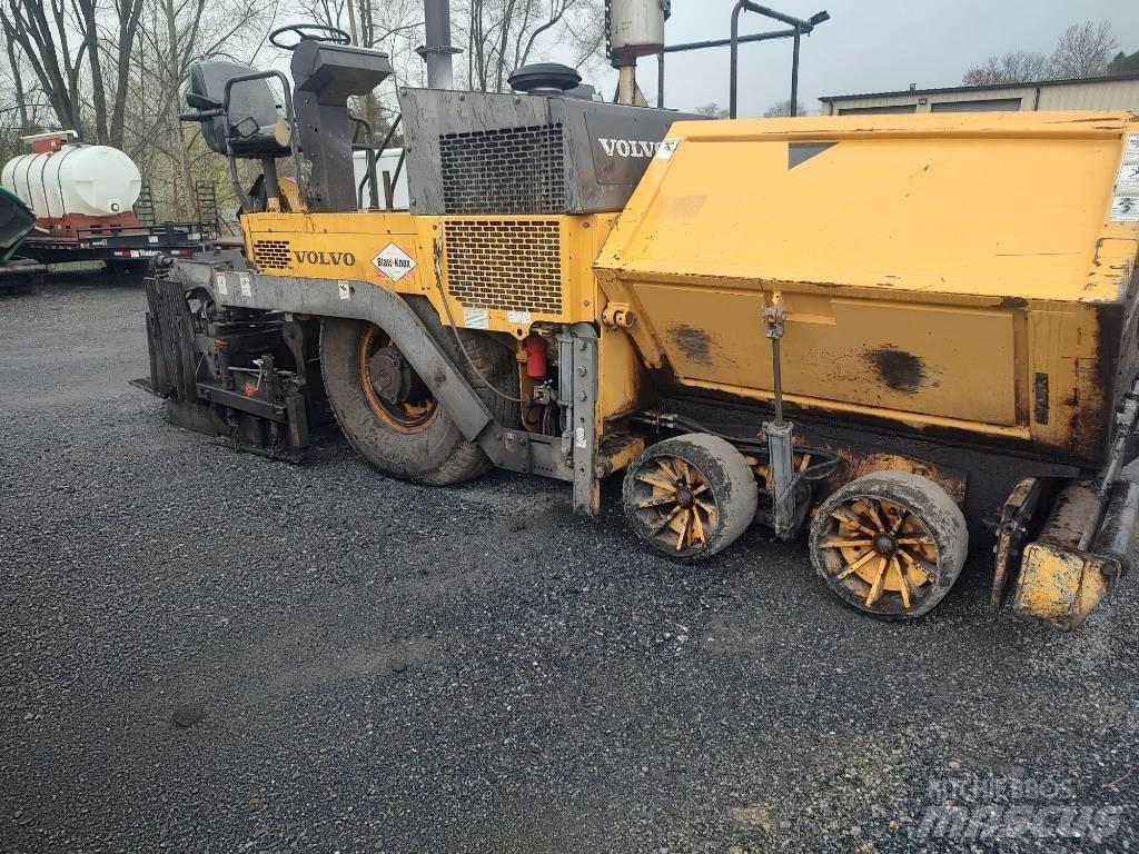 Volvo PF 2181 Асфальтовкладачі