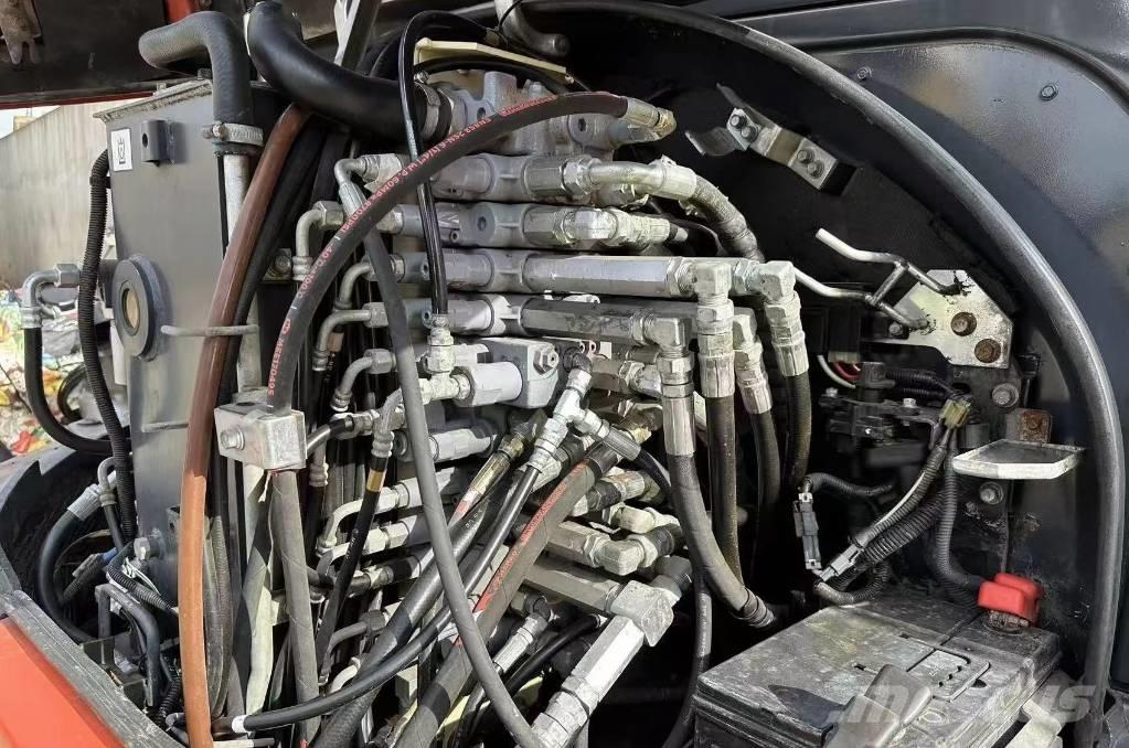 Kubota 163 Гусеничні екскаватори