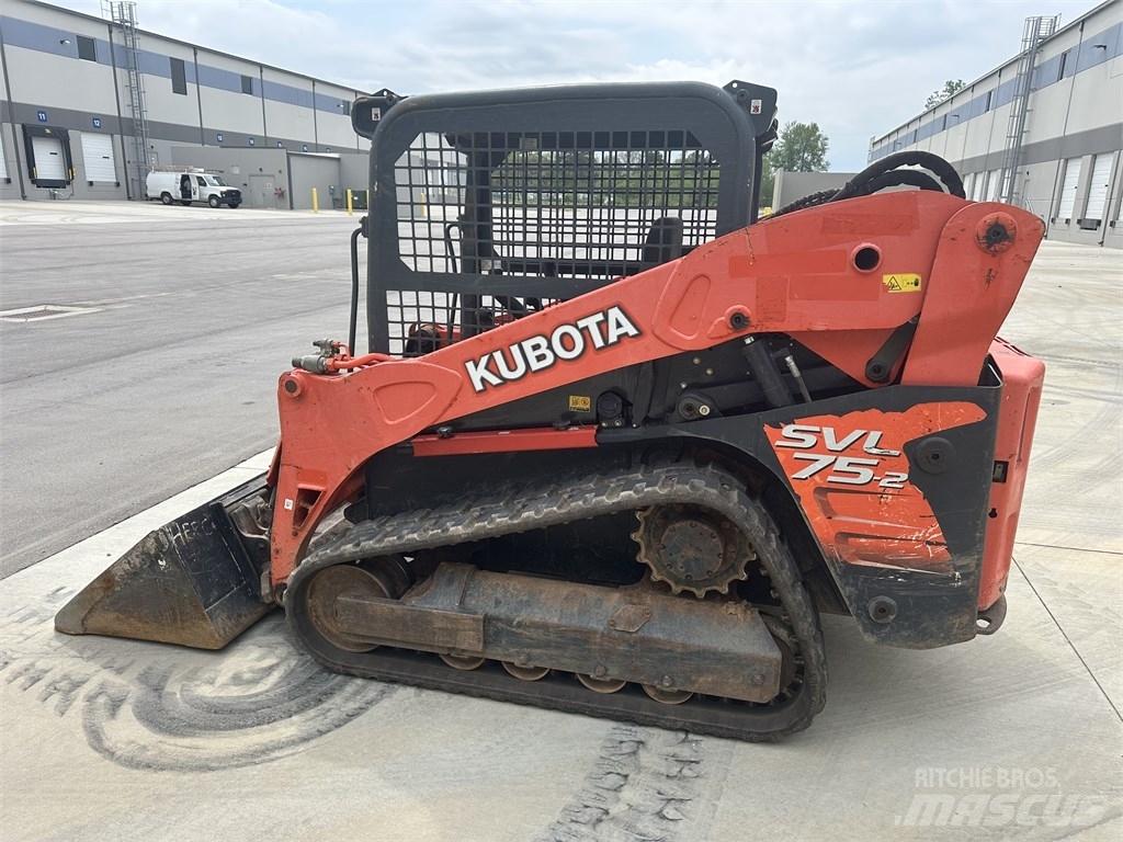 Kubota SVL 75-2 Міні-навантажувачі