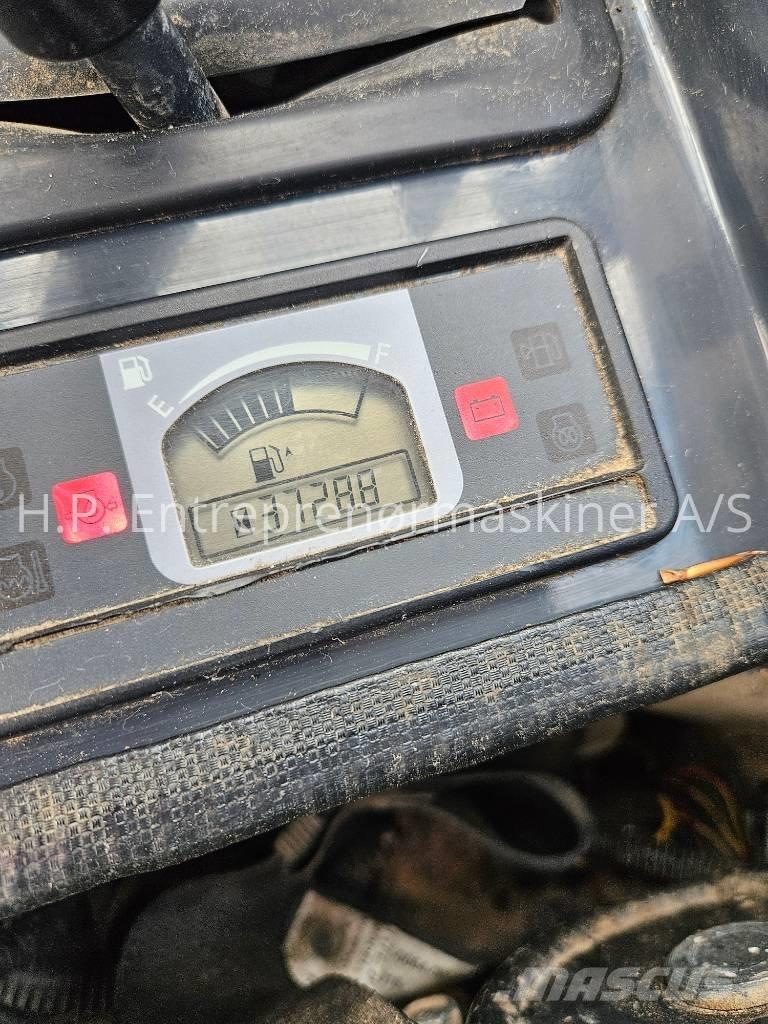 Hitachi ZX 26 U-6 CR Міні-екскаватори < 7т