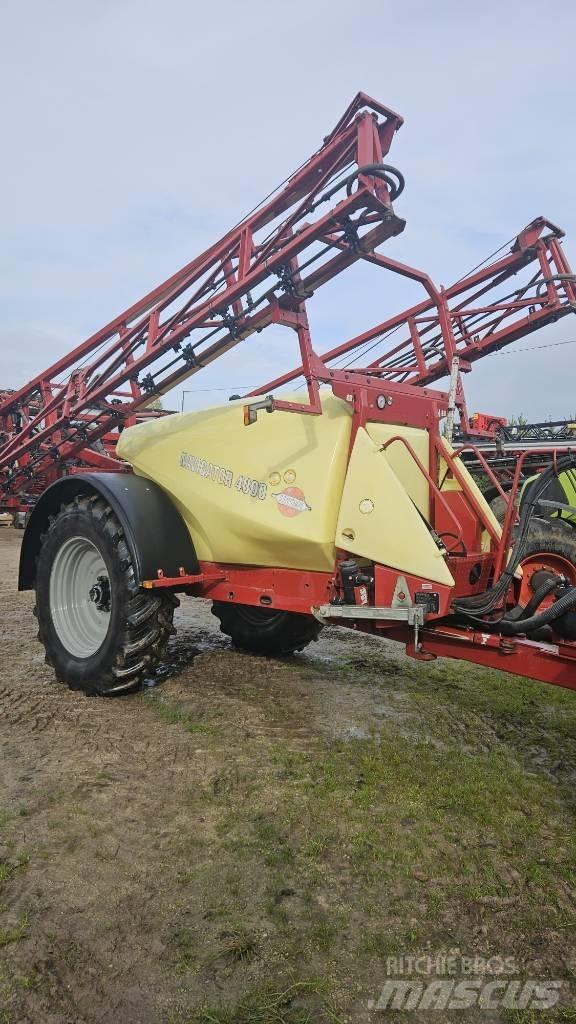 Hardi Navigator 4000 Причіпні обприскувачі